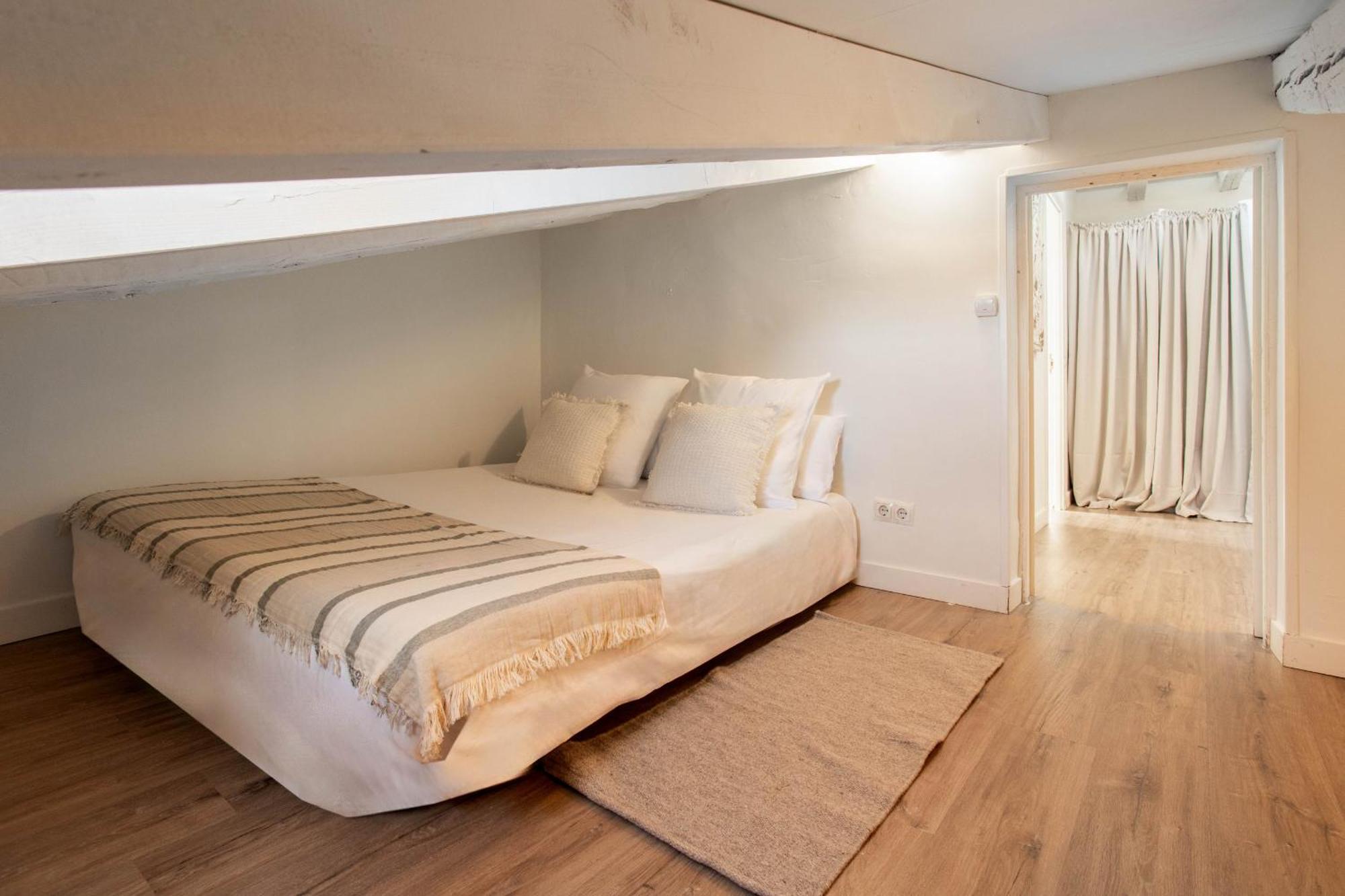 Apartamento Plaza Mayor Attic En Madrid Dış mekan fotoğraf
